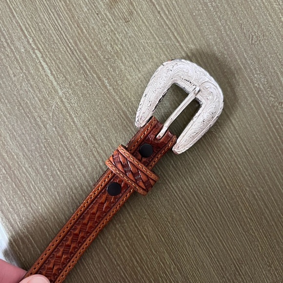 Vintage Western Brown Leather Belt Justin Top Grain Cowhide Made in US - Picture 4 of 6